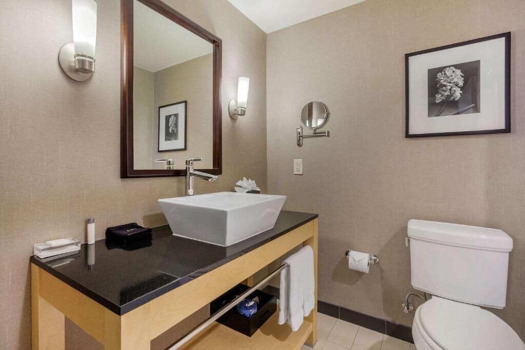 Photo of Bathroom in Aurora