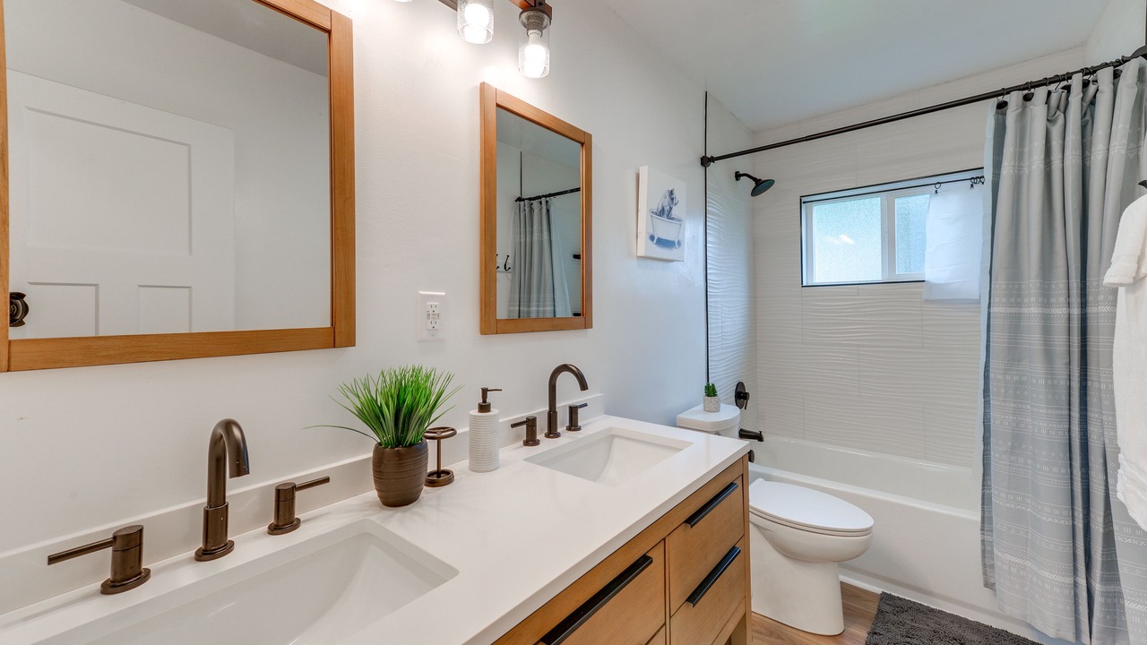 Photo of Bathroom in Ashton