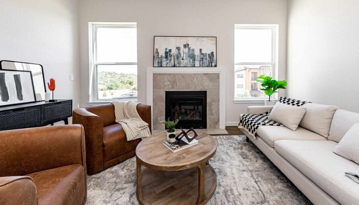 Photo of Livingroom in Mountain Shadows