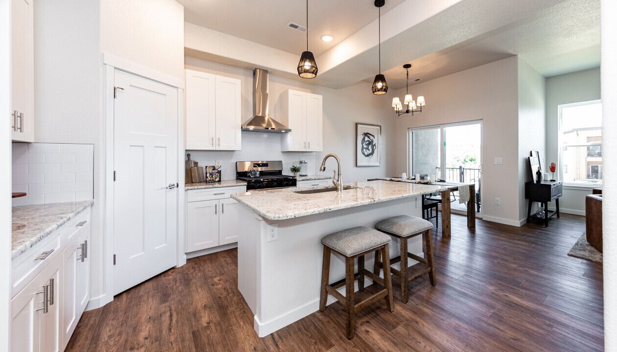 Photo of Kitchen in Mountain Shadows