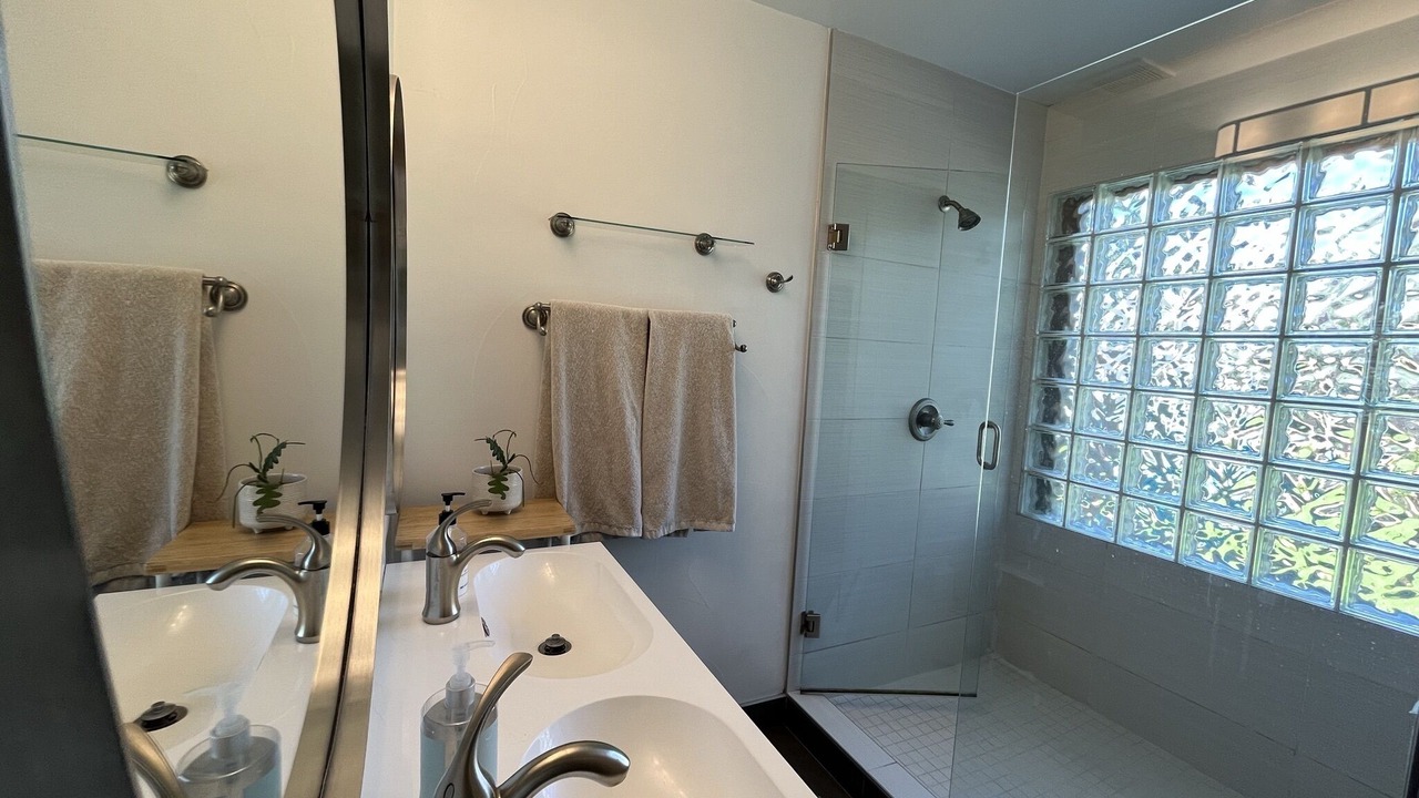 Photo of Bathroom in North Park Hill