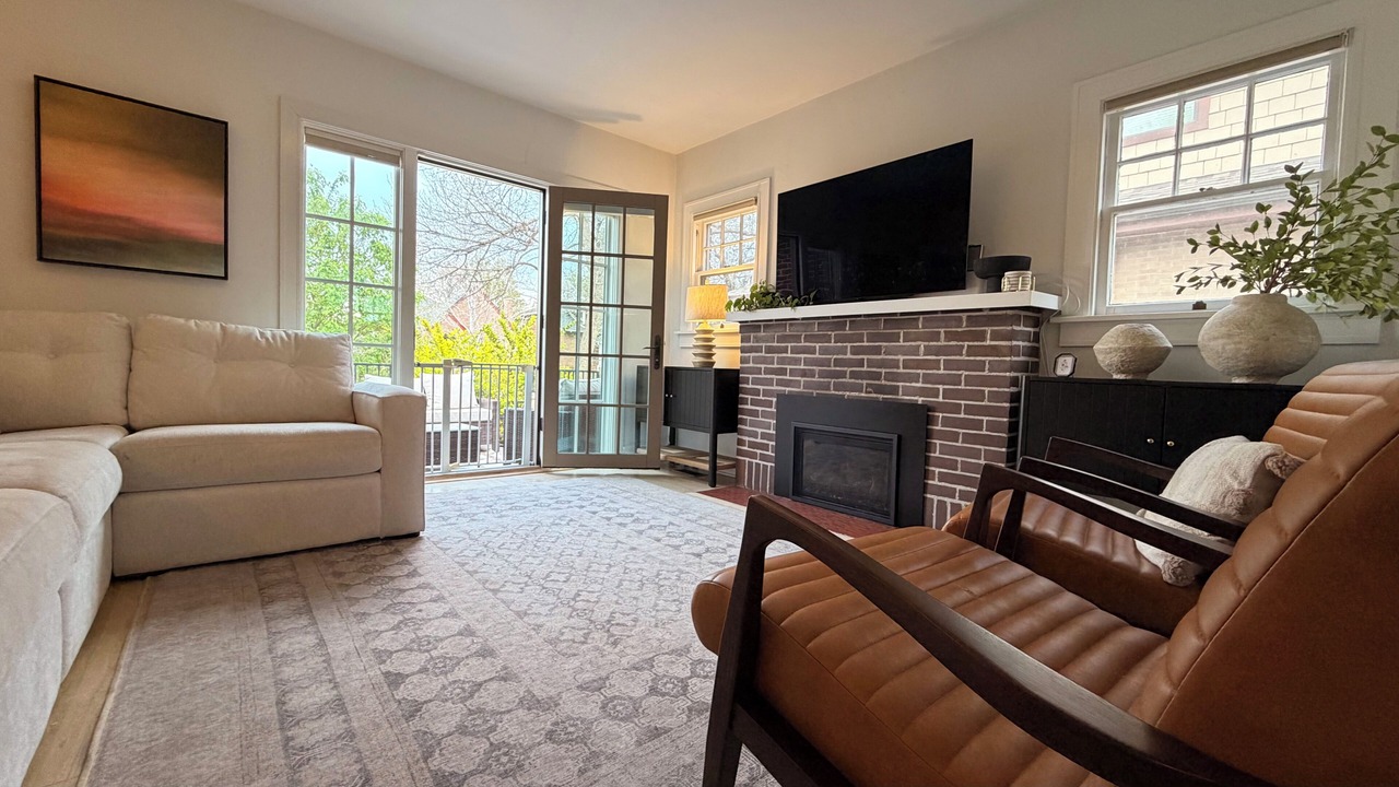 Photo of Livingroom in North Park Hill