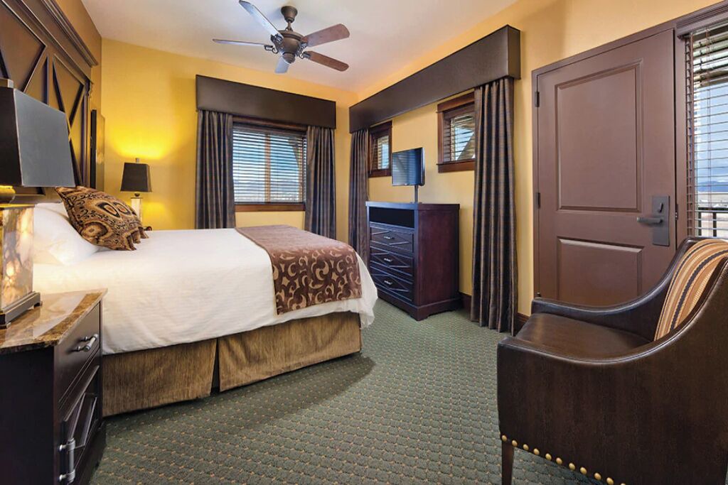 Photo of Bedroom in Grand Elk Ranch