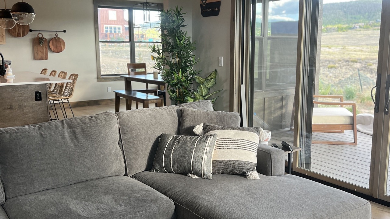 Photo of Livingroom in Grand Elk Ranch