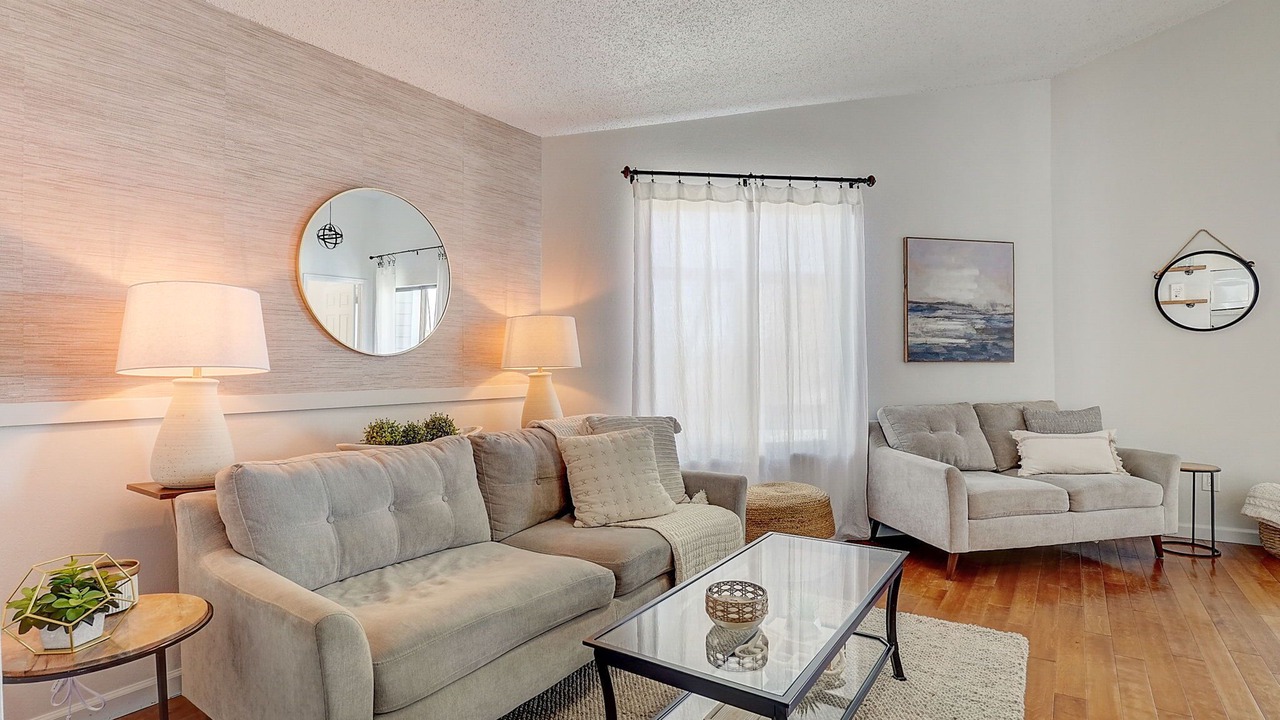 Photo of Livingroom in Arvada