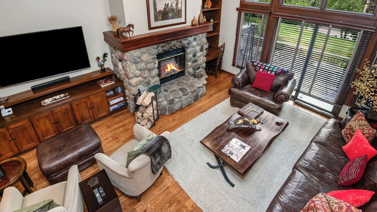 Photo of Livingroom in Highlands Townhomes