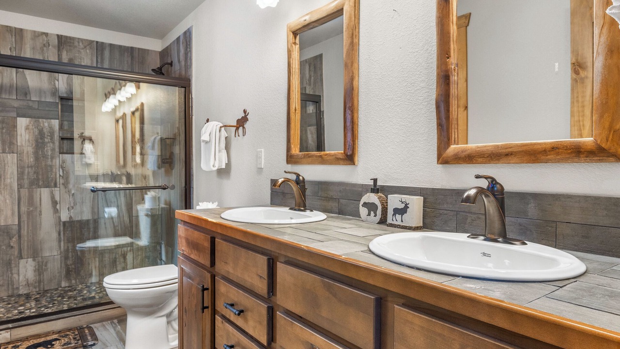 Photo of Bathroom in Valley of the Sun