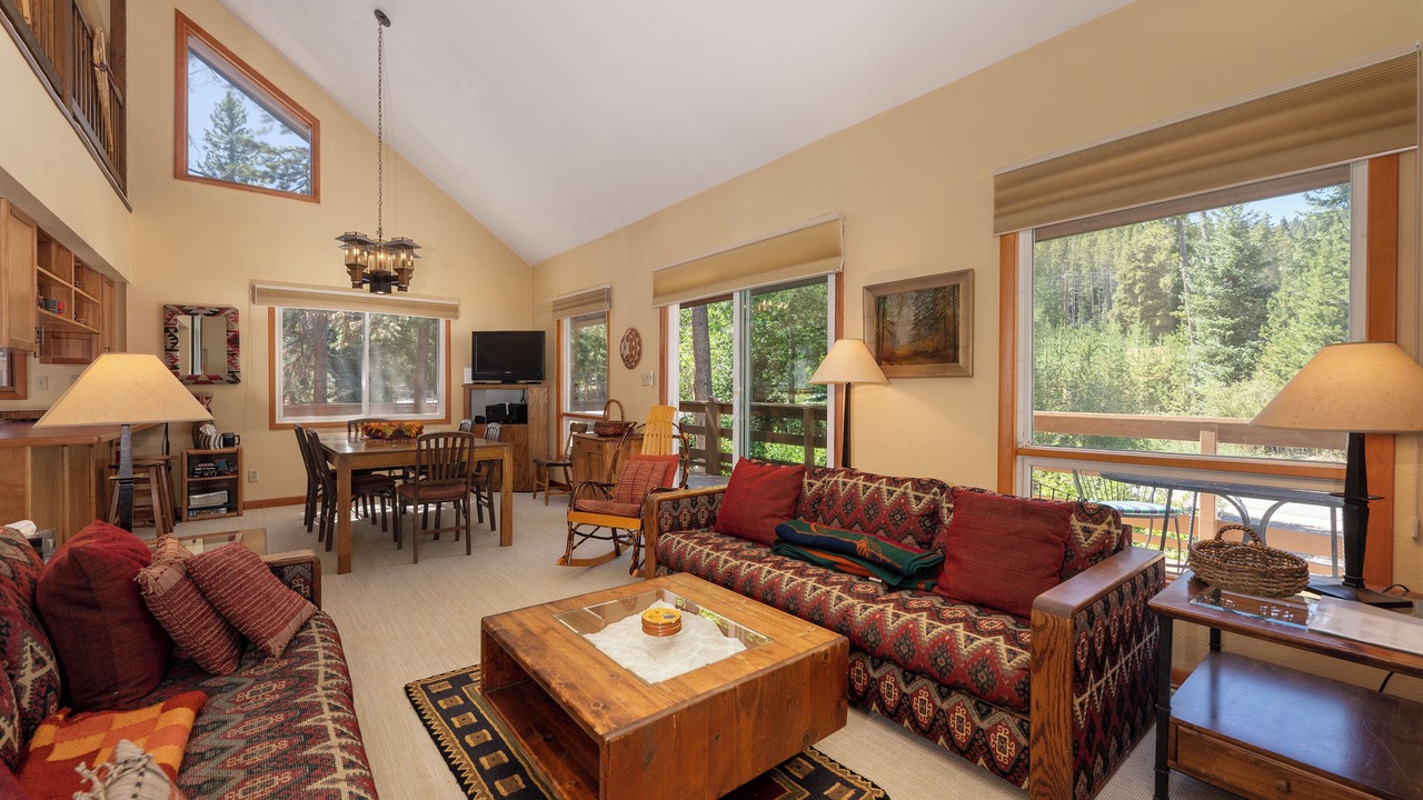 Photo of Livingroom in Old Town