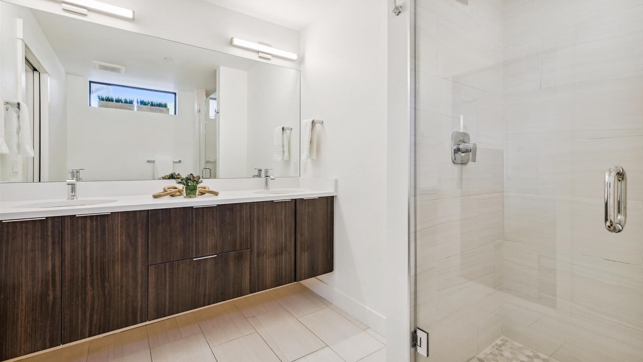 Photo of Bathroom in Willow Grove