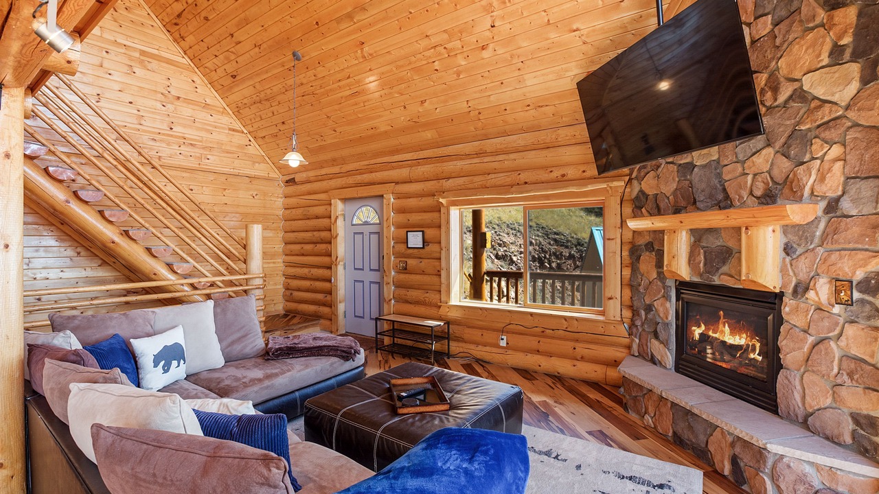 Photo of Livingroom in Cripple Creek