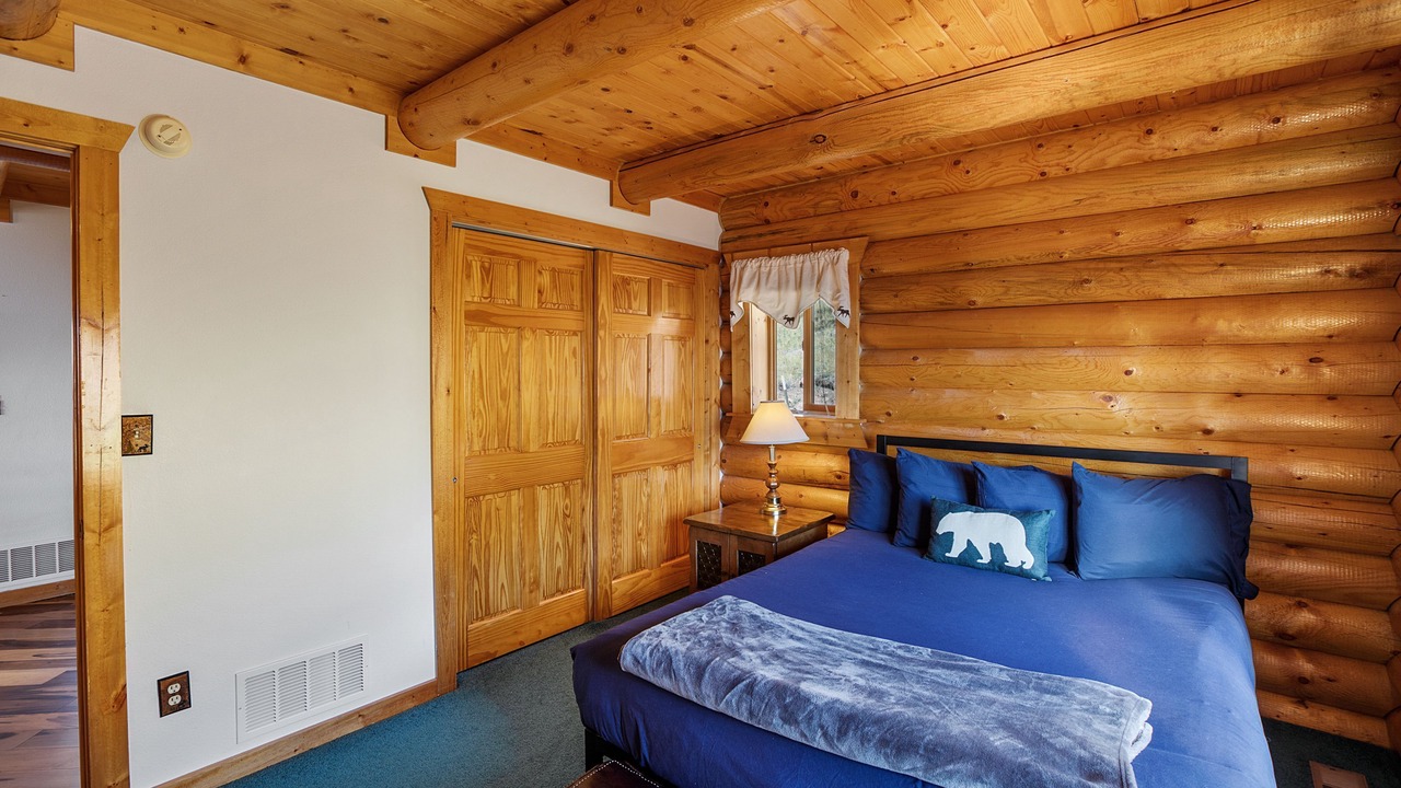 Photo of Bedroom in Cripple Creek