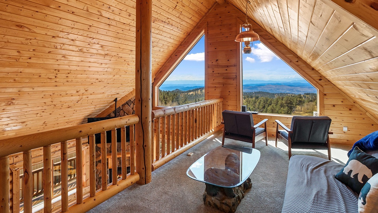 Photo of Livingroom in Cripple Creek