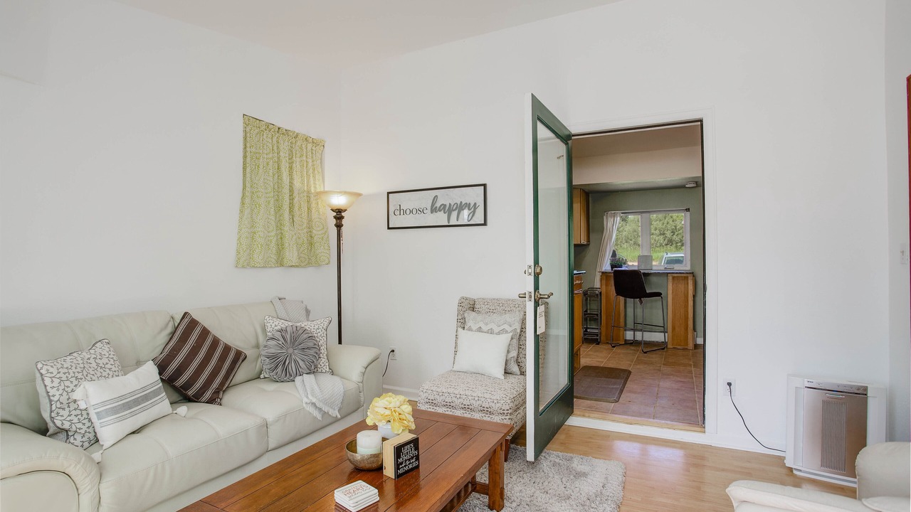 Photo of Livingroom in Longmont