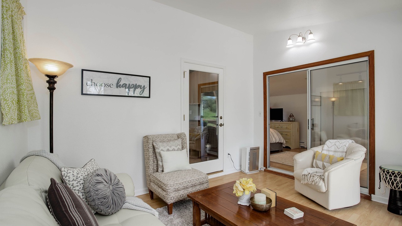 Photo of Livingroom in Longmont