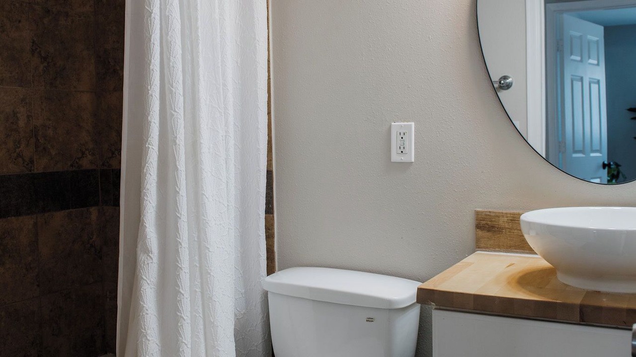Photo of Bathroom in South Westminster