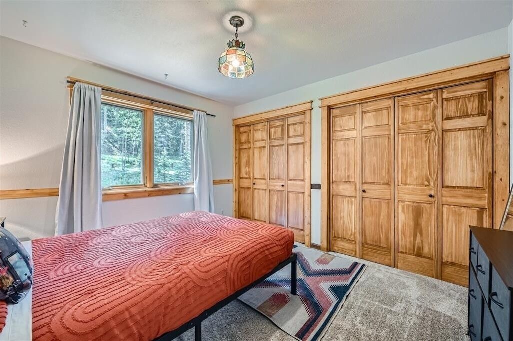 Photo of Bedroom in Sunny Slope