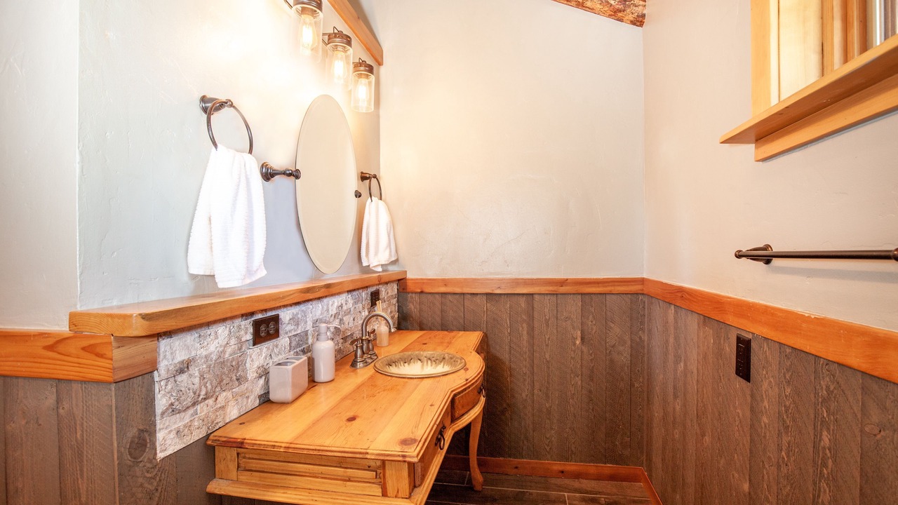 Photo of Bathroom in Sunny Slope