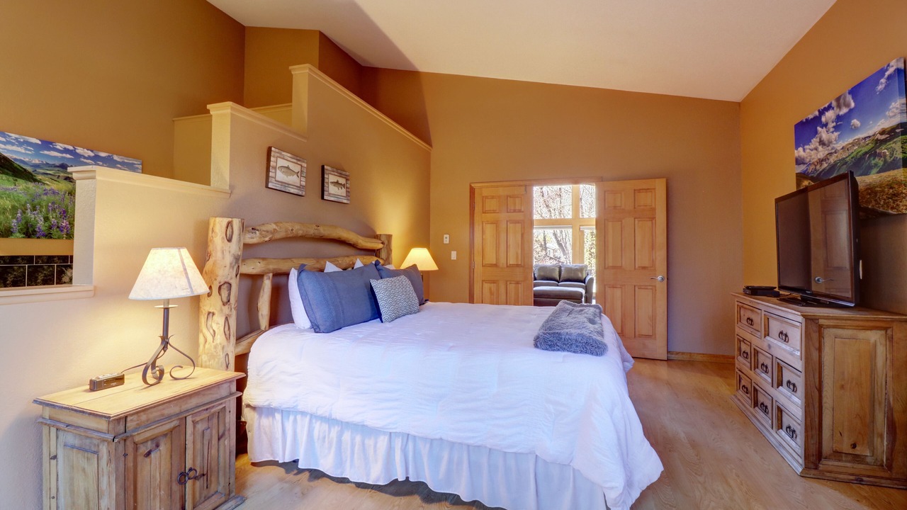 Photo of Bedroom in Willow Grove