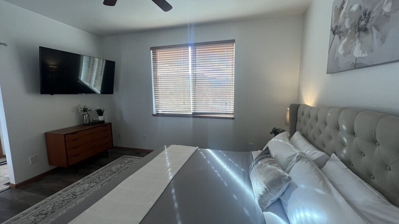 Photo of Bedroom in Gleneagle