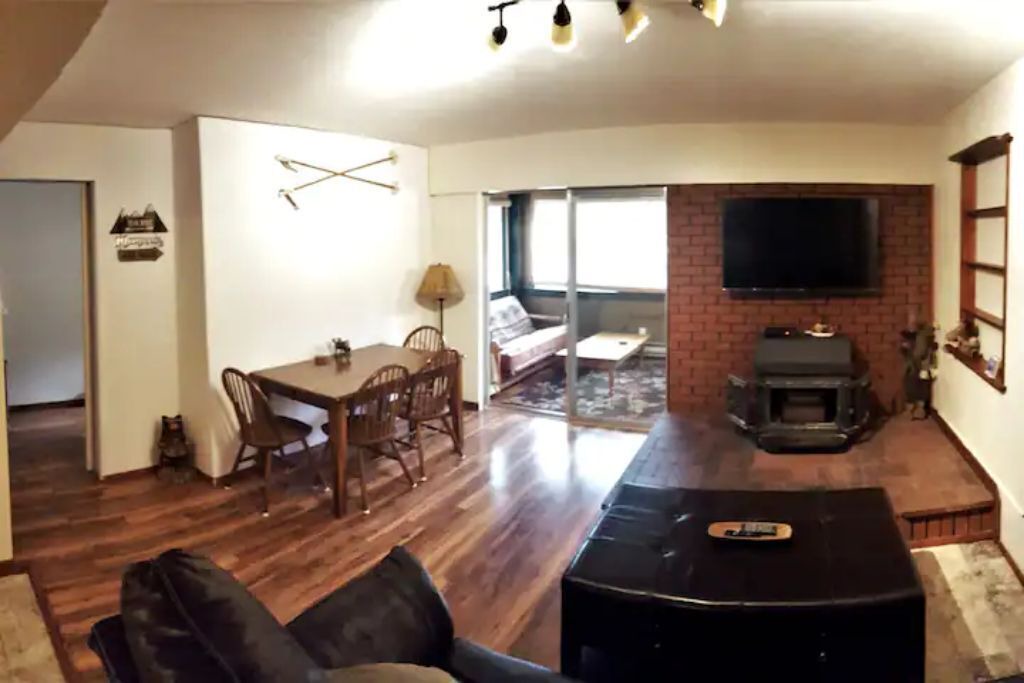 Photo of Livingroom in Saint Mary's