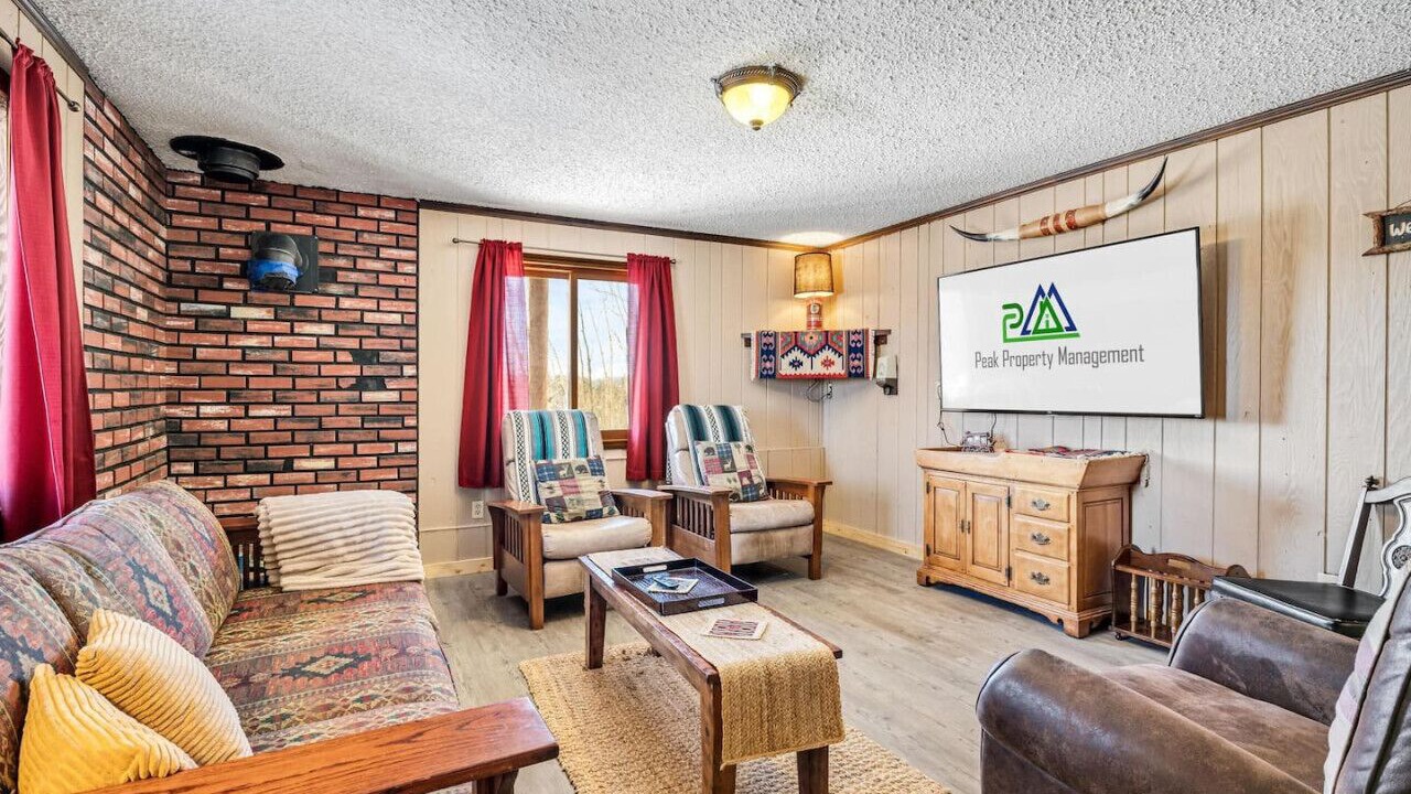 Photo of Livingroom in Stagetop