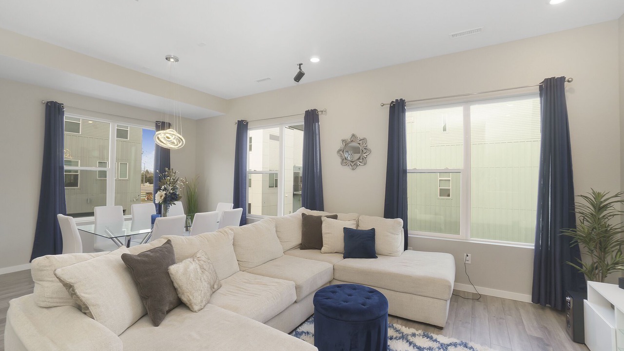 Photo of Livingroom in Twin Lakes