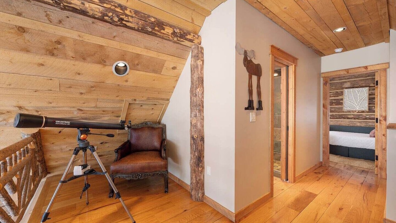 Photo of Bedroom in Grand Lake
