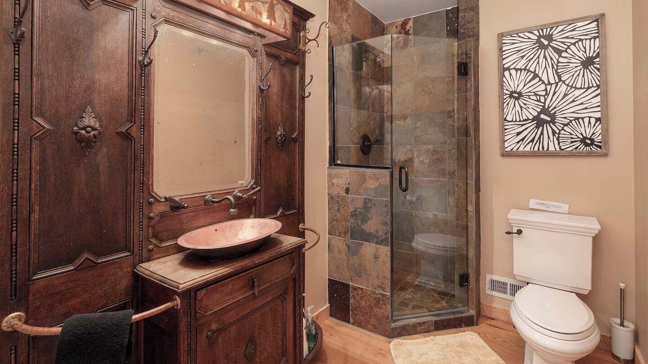 Photo of Bathroom in Grand Lake