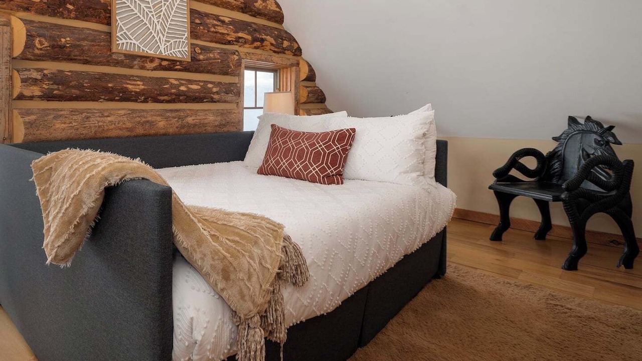 Photo of Bedroom in Grand Lake