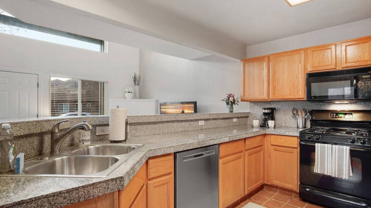 Photo of Kitchen in Golden