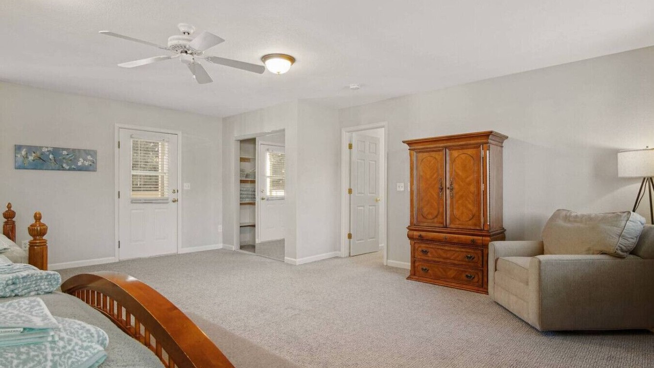 Photo of Livingroom in Golden