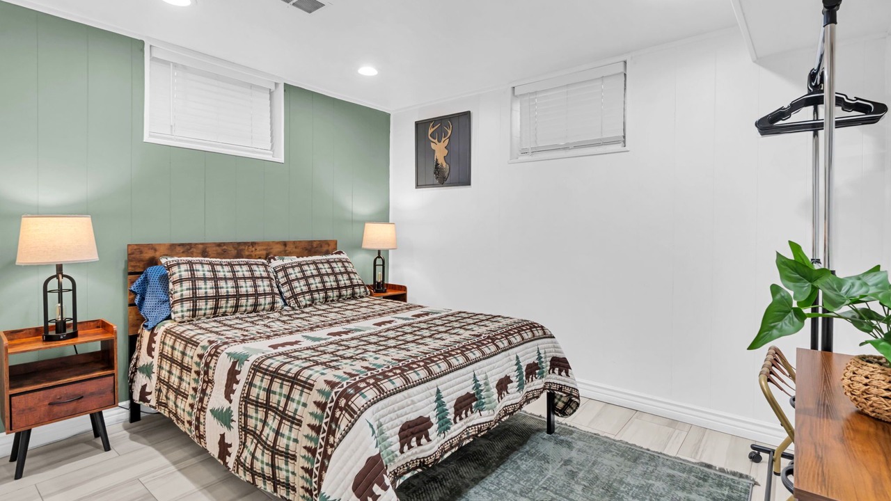 Photo of Bedroom in Dupont