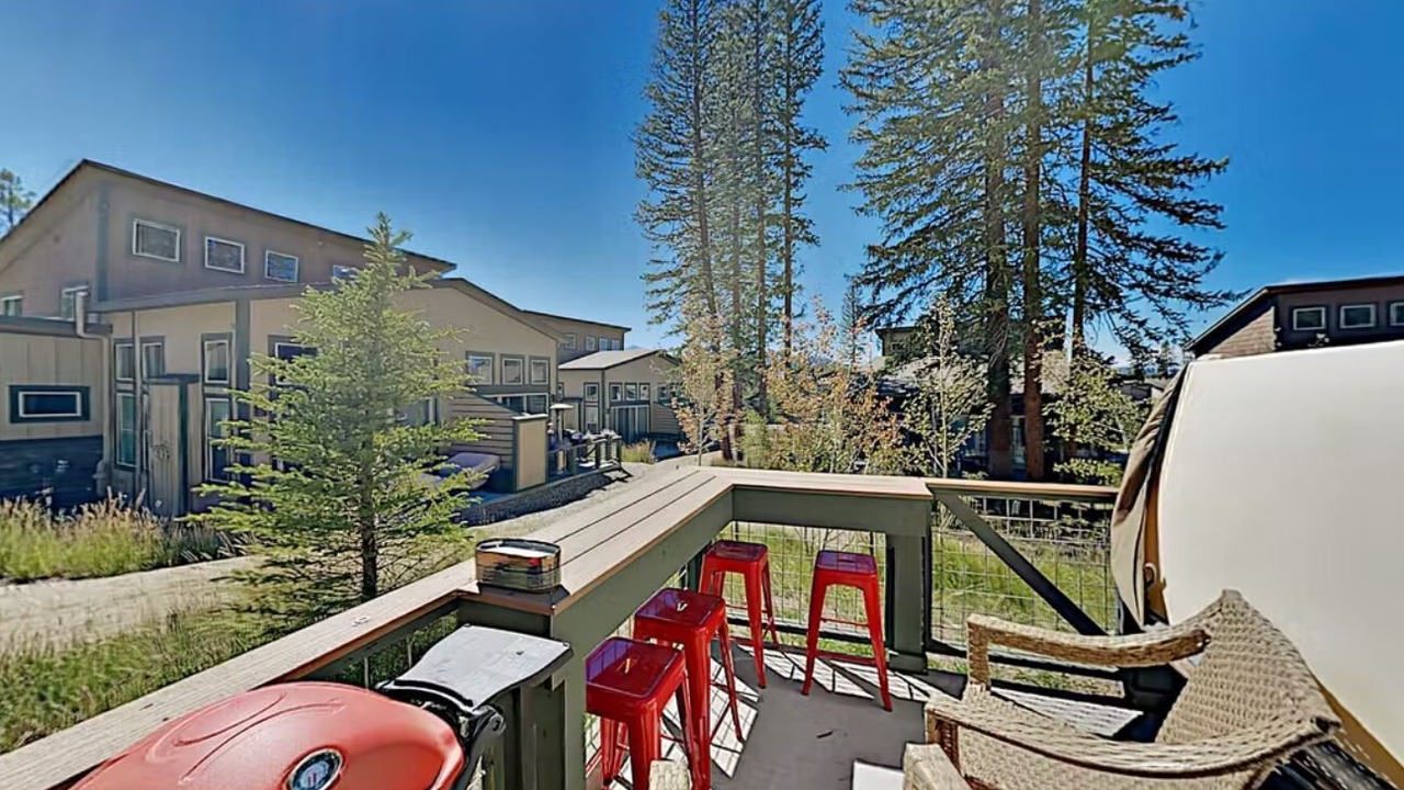 Photo of Outdoor in Rendezvous