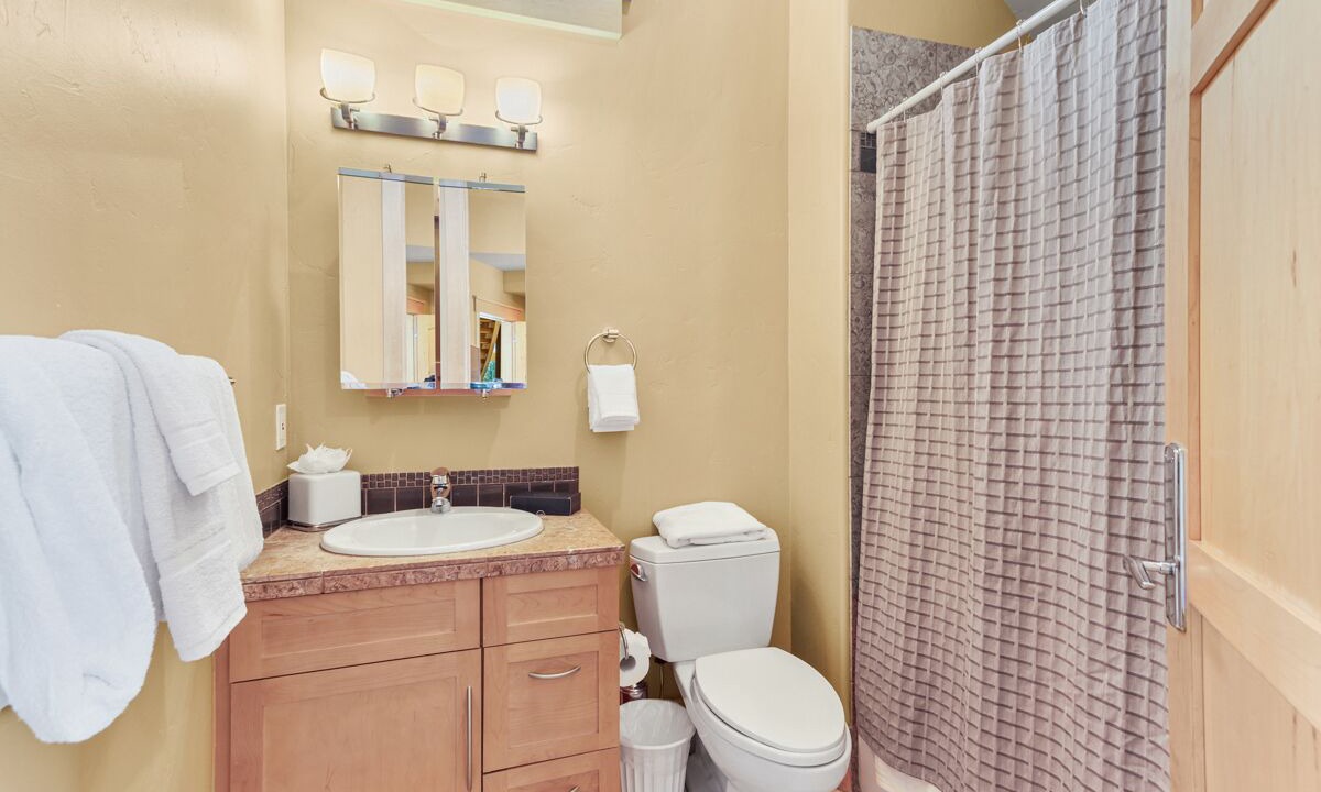 Photo of Bathroom in Copper Mountain