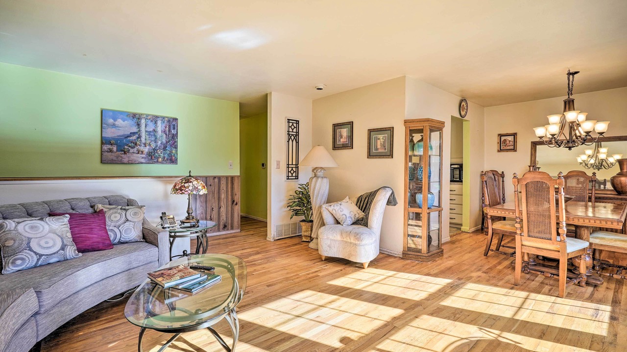 Photo of Livingroom in Security-Widefield
