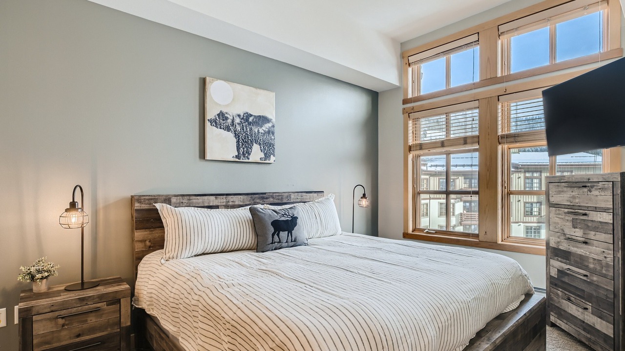 Photo of Bedroom in Copper Mountain Village