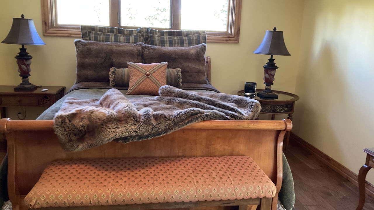 Photo of Bedroom in Breckenridge Heights