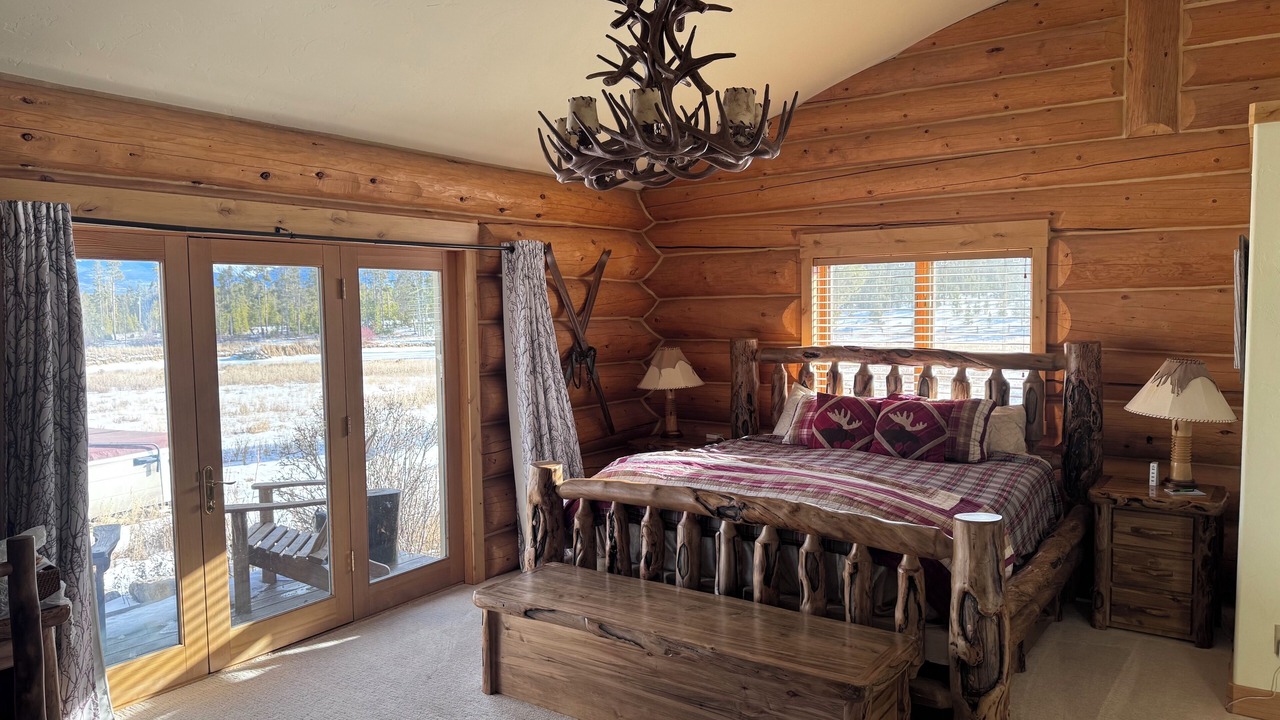 Photo of Bedroom in Granby