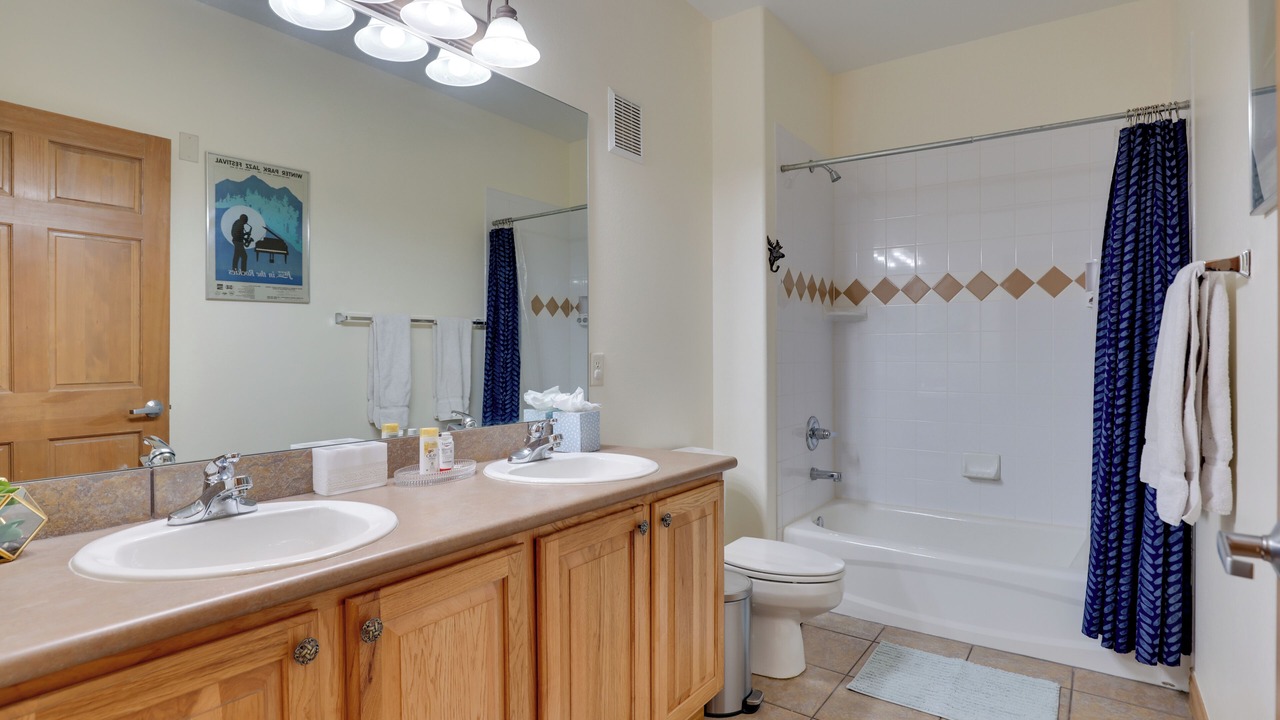 Photo of Bathroom in Willow Grove