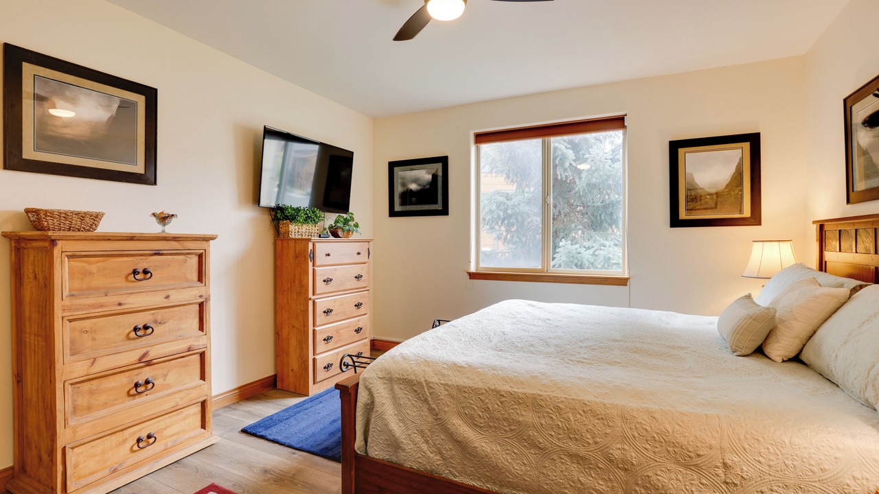 Photo of Bedroom in Willow Grove