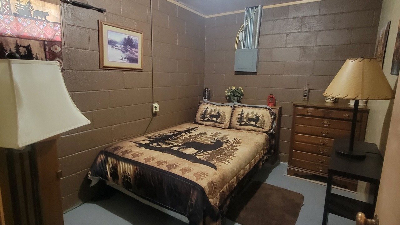 Photo of Bedroom in Collbran