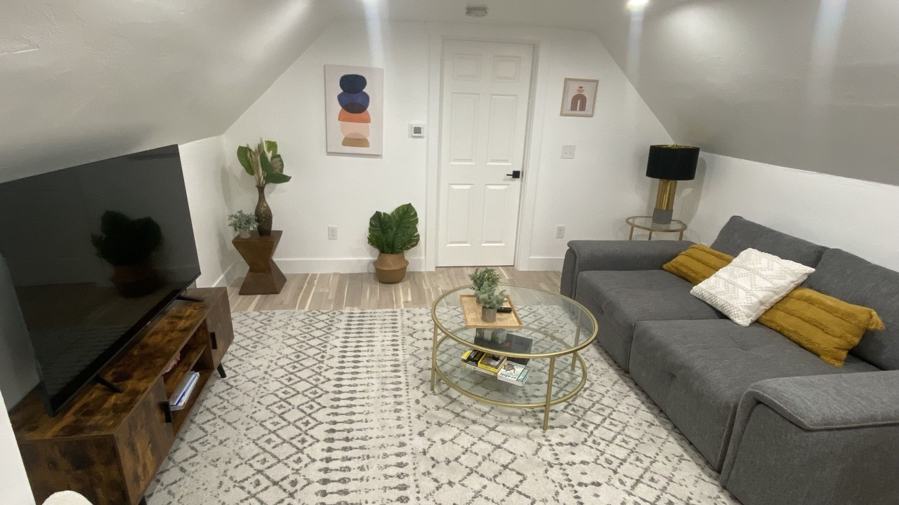 Photo of Livingroom in Curtis Park
