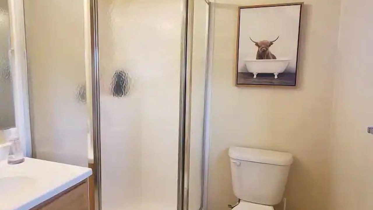 Photo of Bathroom in Fraser