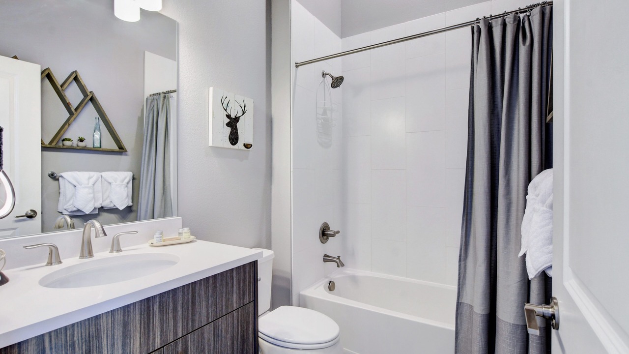 Photo of Bathroom in Rendezvous