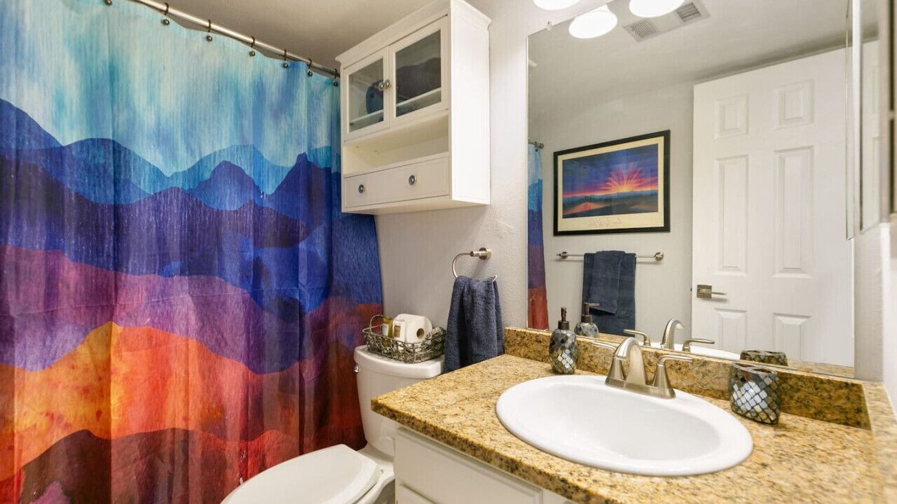 Photo of Bathroom in Glendale