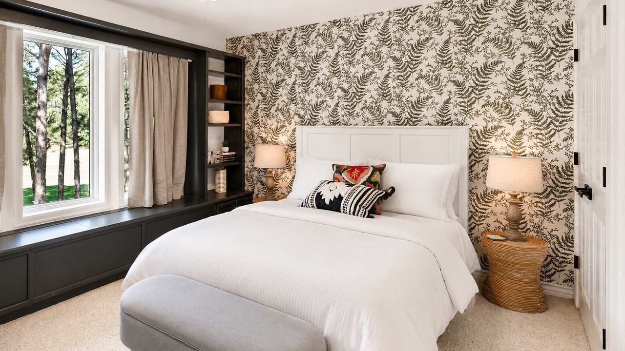 Photo of Bedroom in Woodmoor