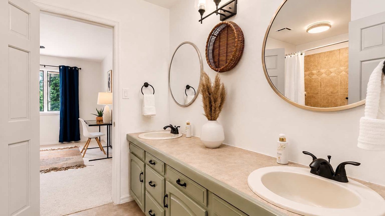 Photo of Bathroom in Woodmoor