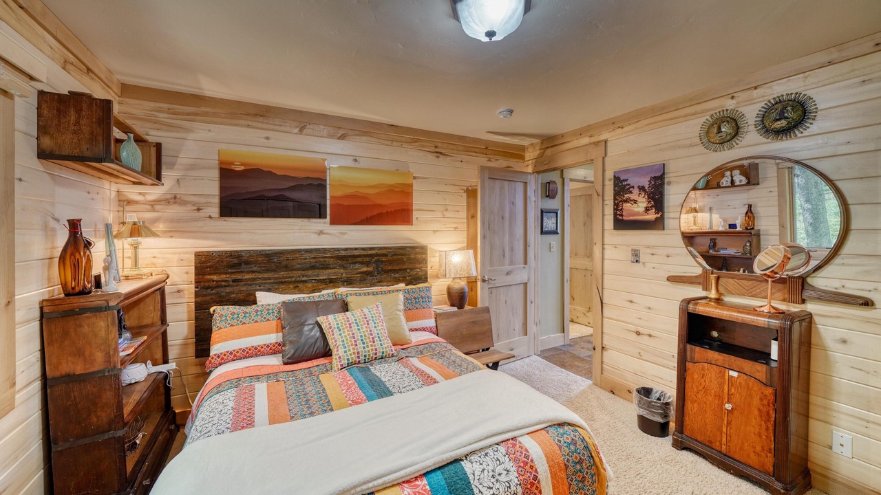 Photo of Bedroom in Leadville