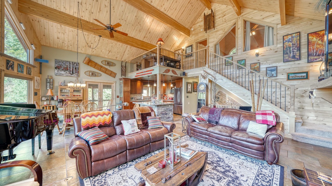 Photo of Livingroom in Leadville