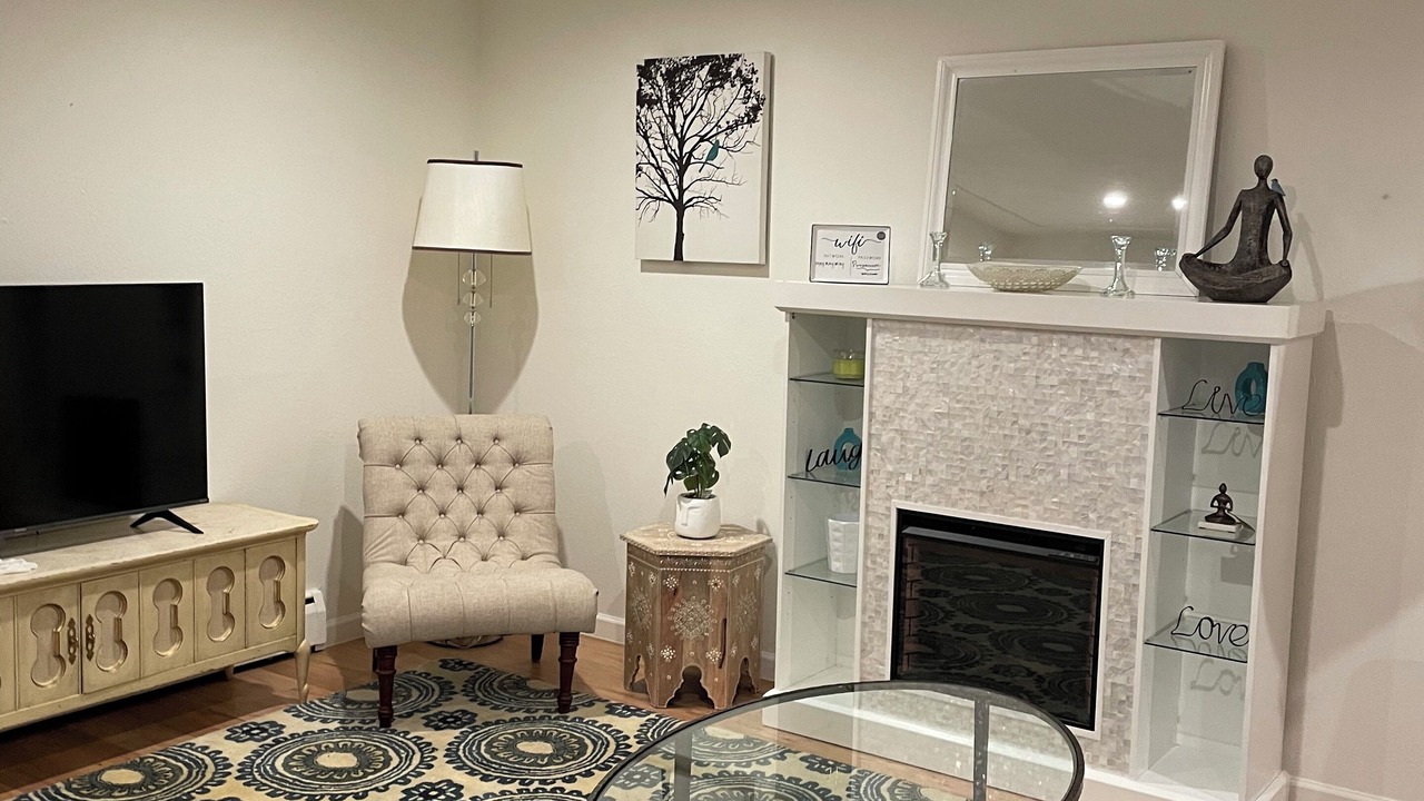 Photo of Livingroom in Morse Park